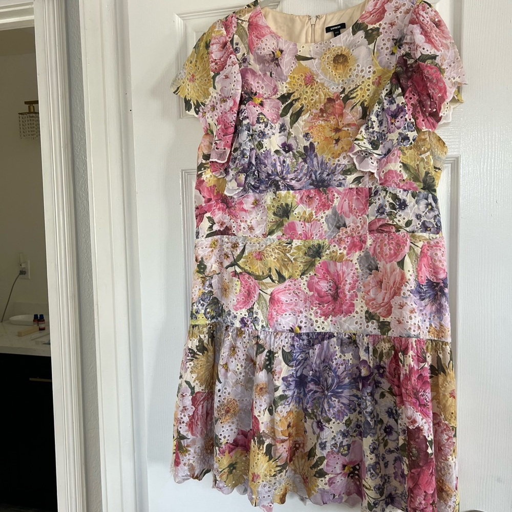 Floral Ruffle Sleeve Dress